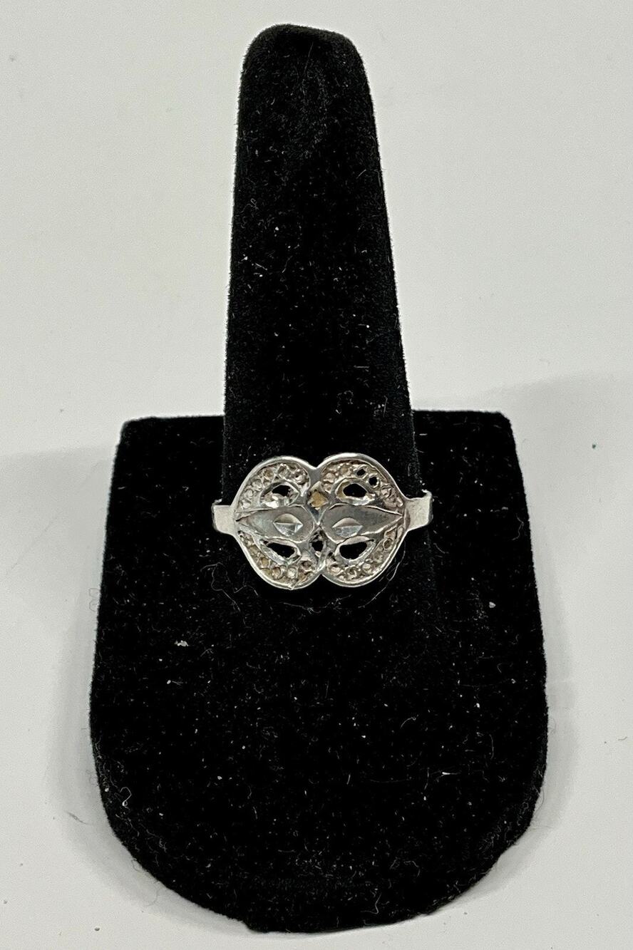 Vintage Dainty Sz 7 Spanish Lace Diamond Cut Style .925 Sterling Silver Ring